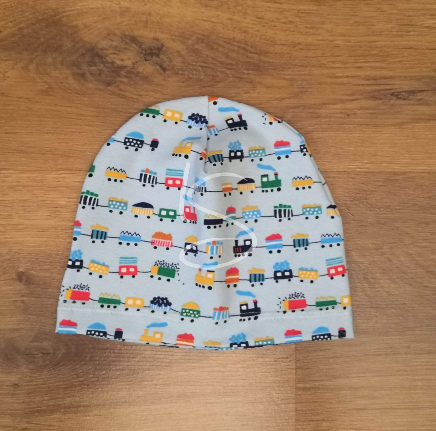 Klasická čepice Mašinky na modré