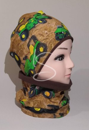 Dvouvrstváčepice klasik Traktory na hnědé