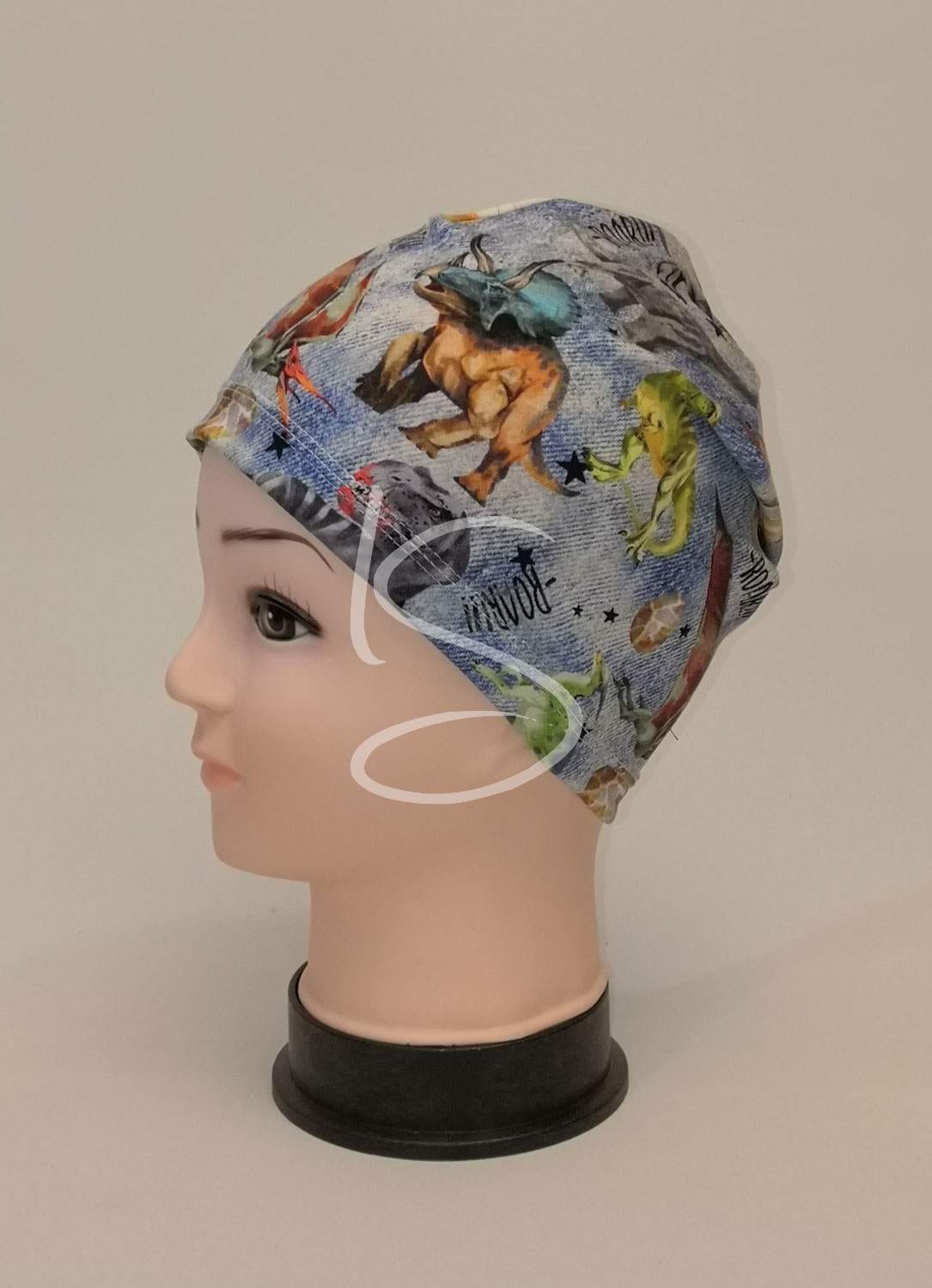 Čepice klasik Dinosauři na džínové