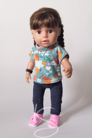 Tričko kytky na zelené za 70 Kč